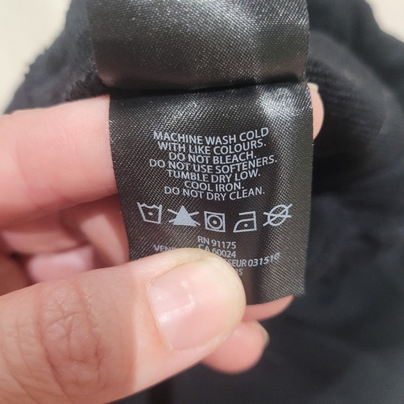 Fila Men's Flannel Athletic Shorts Elastic Waistband Medium Black Athleisure - Picture 7 of 7